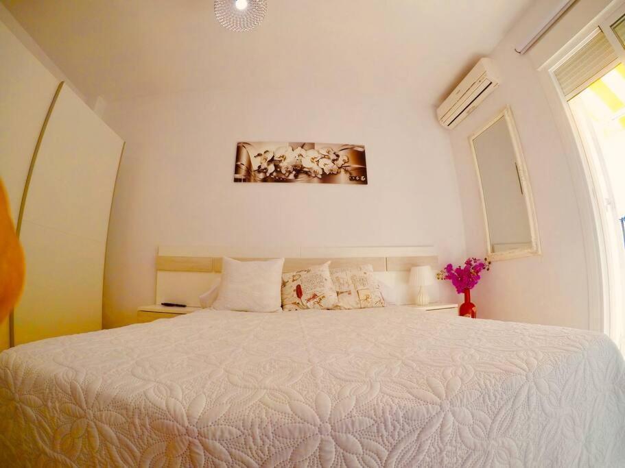 Apartamento Joanna Playa คาสเตล เด เฟโร ภายนอก รูปภาพ