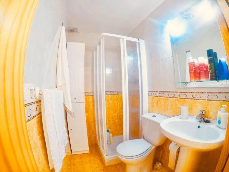 Apartamento Joanna Playa คาสเตล เด เฟโร ภายนอก รูปภาพ